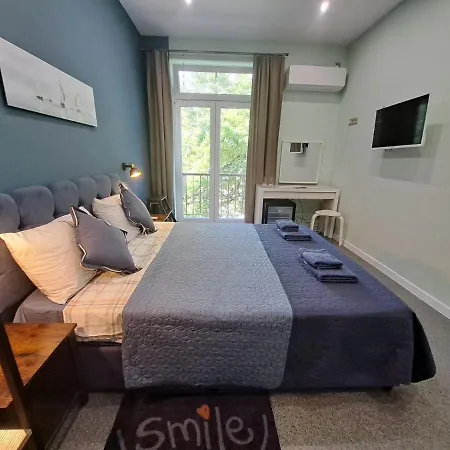 Apartment Sea Vibes - Free Public Parking, Wifi, Cable & Smart Tv, 0,9 Km To *